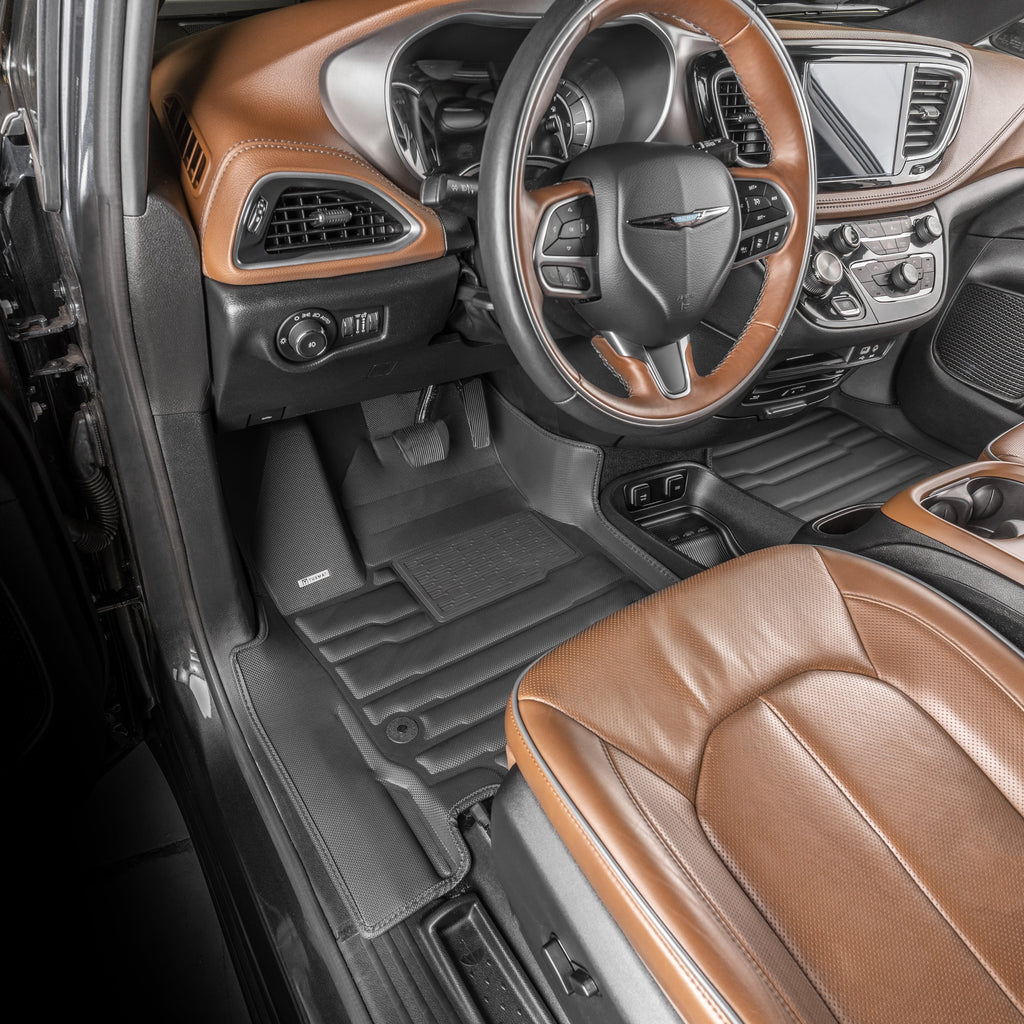 Chrysler Pacifica 7-Seater Hybrid Touring